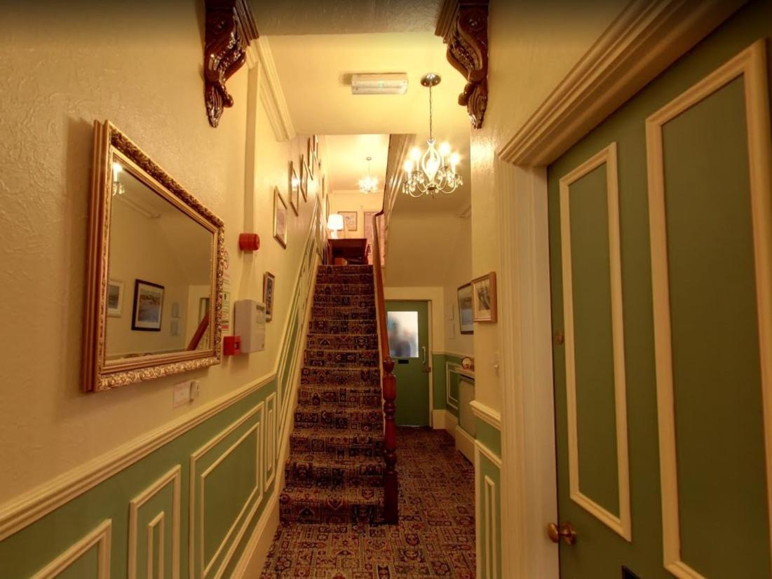 Athol House Bed & Breakfast Файли Екстериор снимка