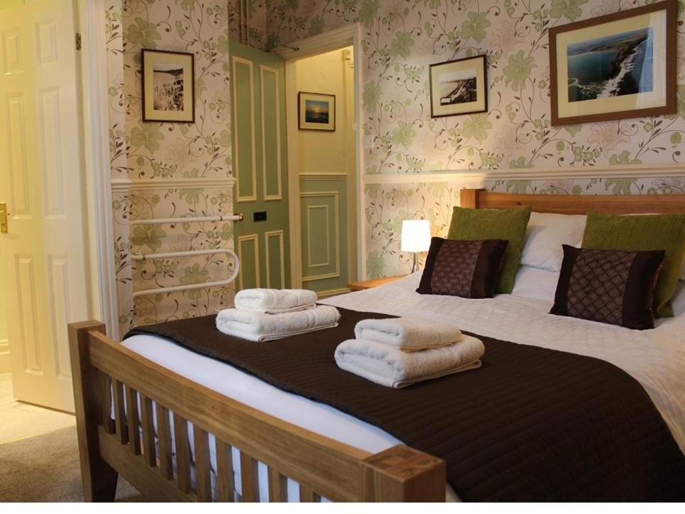 Athol House Bed & Breakfast Файли Екстериор снимка